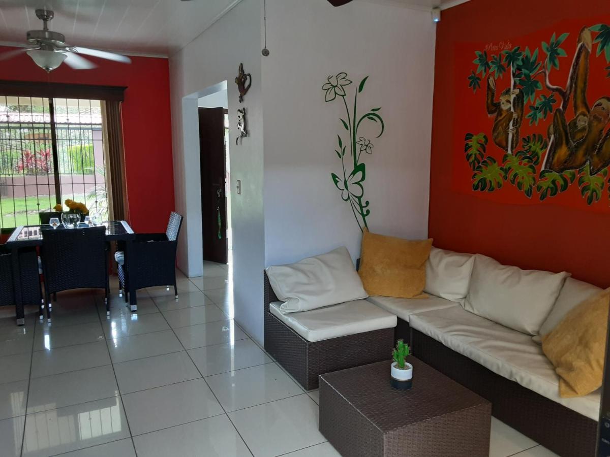 Elegant Villa In La Fortuna With Spacious Backyard Plus Very Private Pool & Parking Zewnętrze zdjęcie