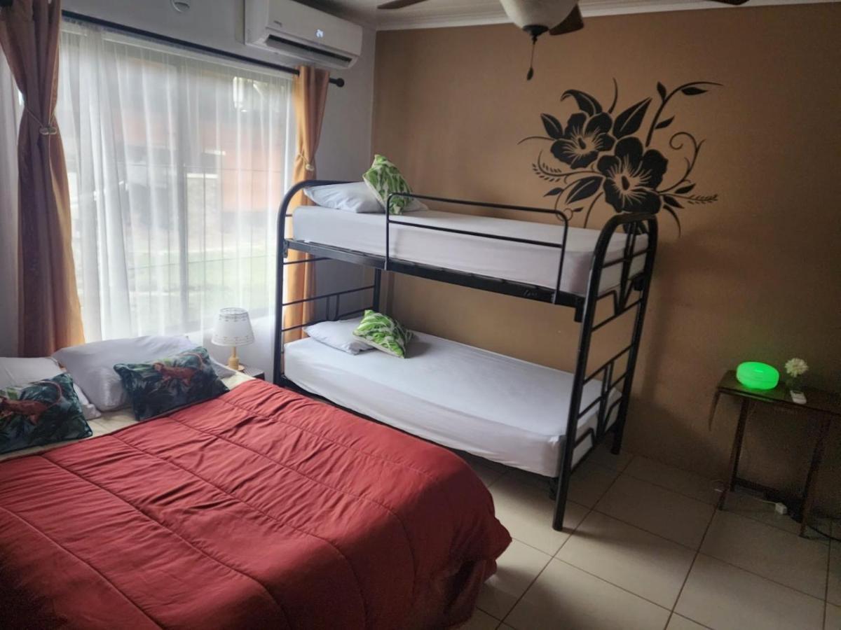 Elegant Villa In La Fortuna With Spacious Backyard Plus Very Private Pool & Parking Zewnętrze zdjęcie